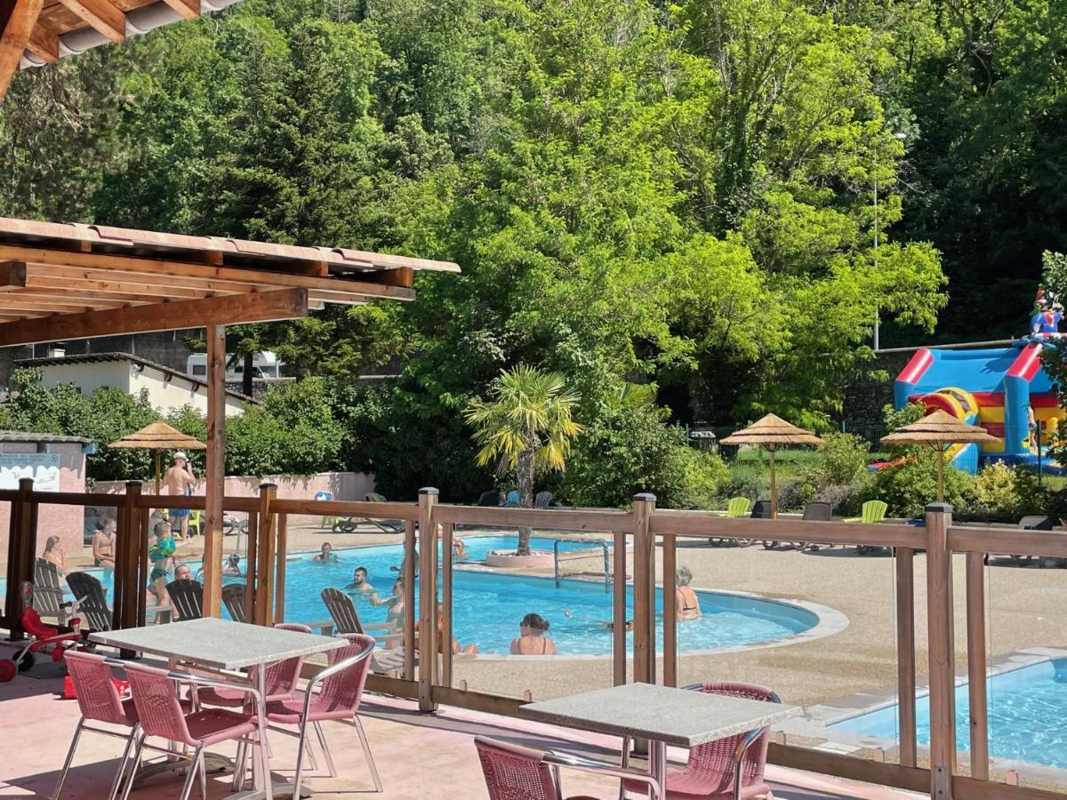 Camping Avec Piscine Et Riviere A Tournon Sur Rhone Ardeche Экстерьер фото