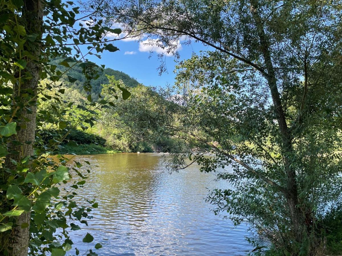 Camping Avec Piscine Et Riviere A Tournon Sur Rhone Ardeche Экстерьер фото