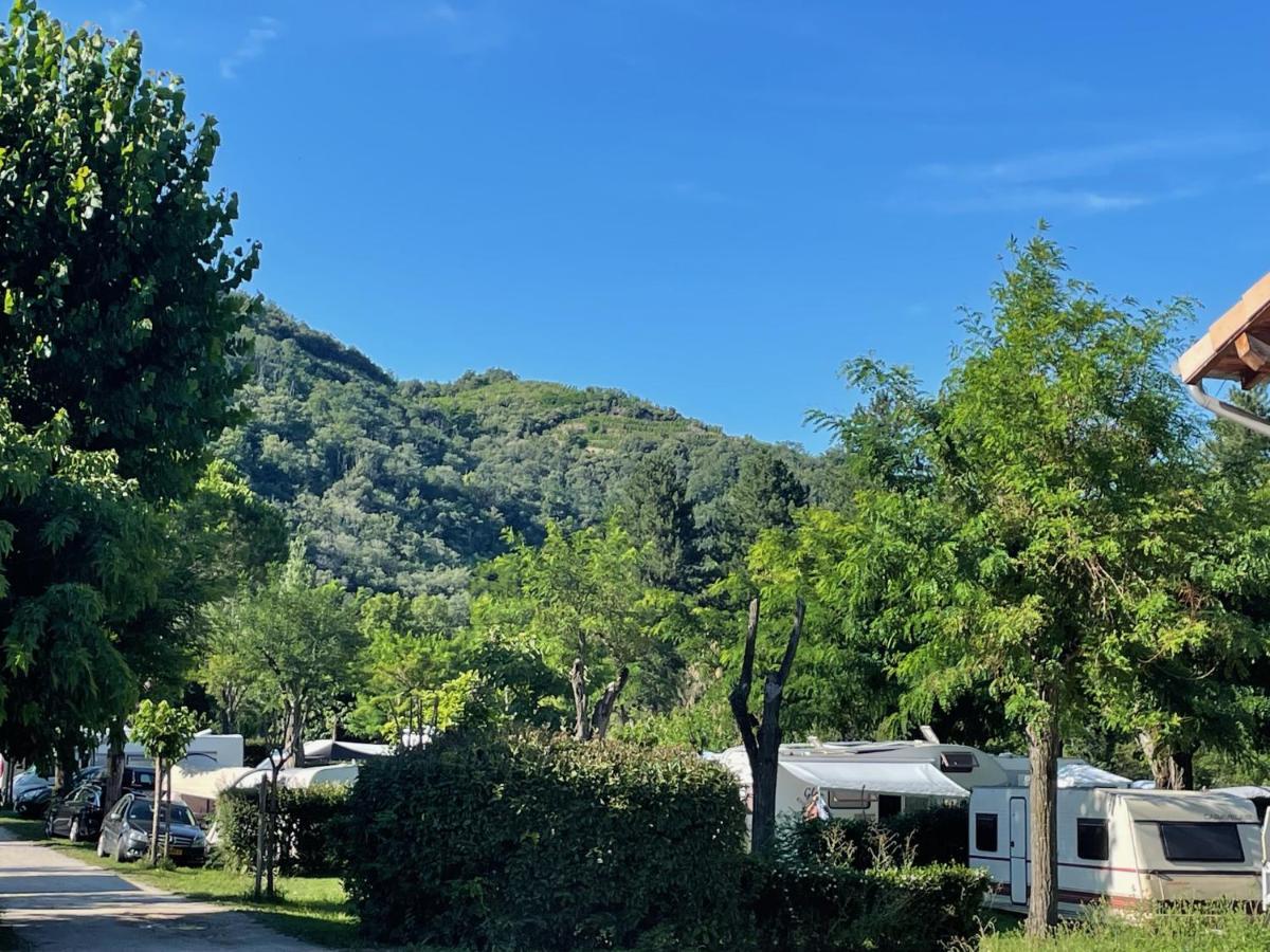 Camping Avec Piscine Et Riviere A Tournon Sur Rhone Ardeche Экстерьер фото