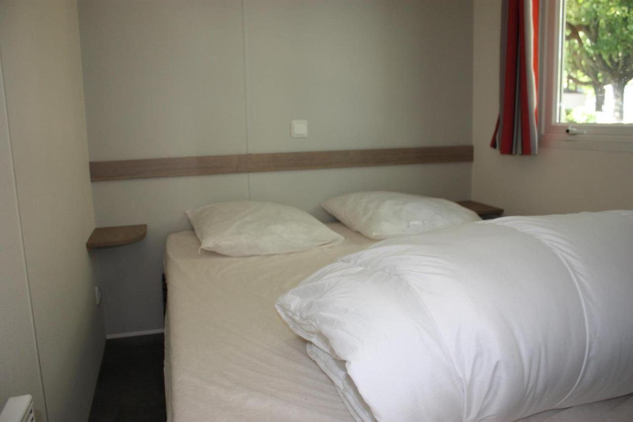Camping Avec Piscine Et Riviere A Tournon Sur Rhone Ardeche Экстерьер фото