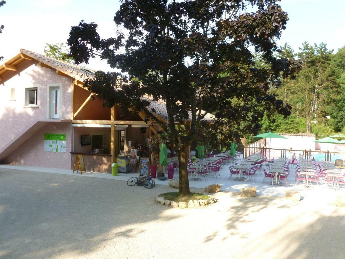 Camping Avec Piscine Et Riviere A Tournon Sur Rhone Ardeche Экстерьер фото