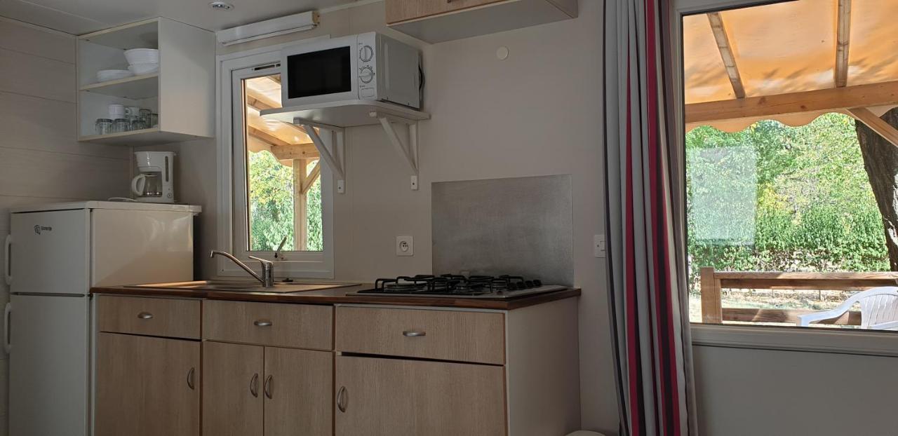 Camping Avec Piscine Et Riviere A Tournon Sur Rhone Ardeche Экстерьер фото